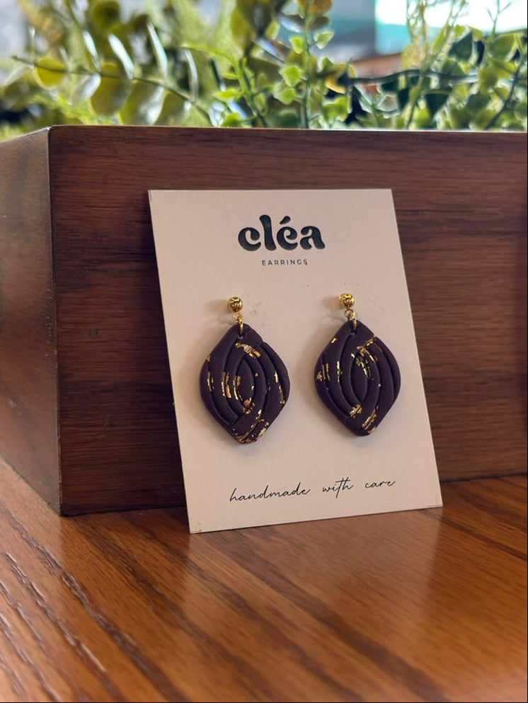 Diamond Drop Deep Burgundy & Gold Leaf